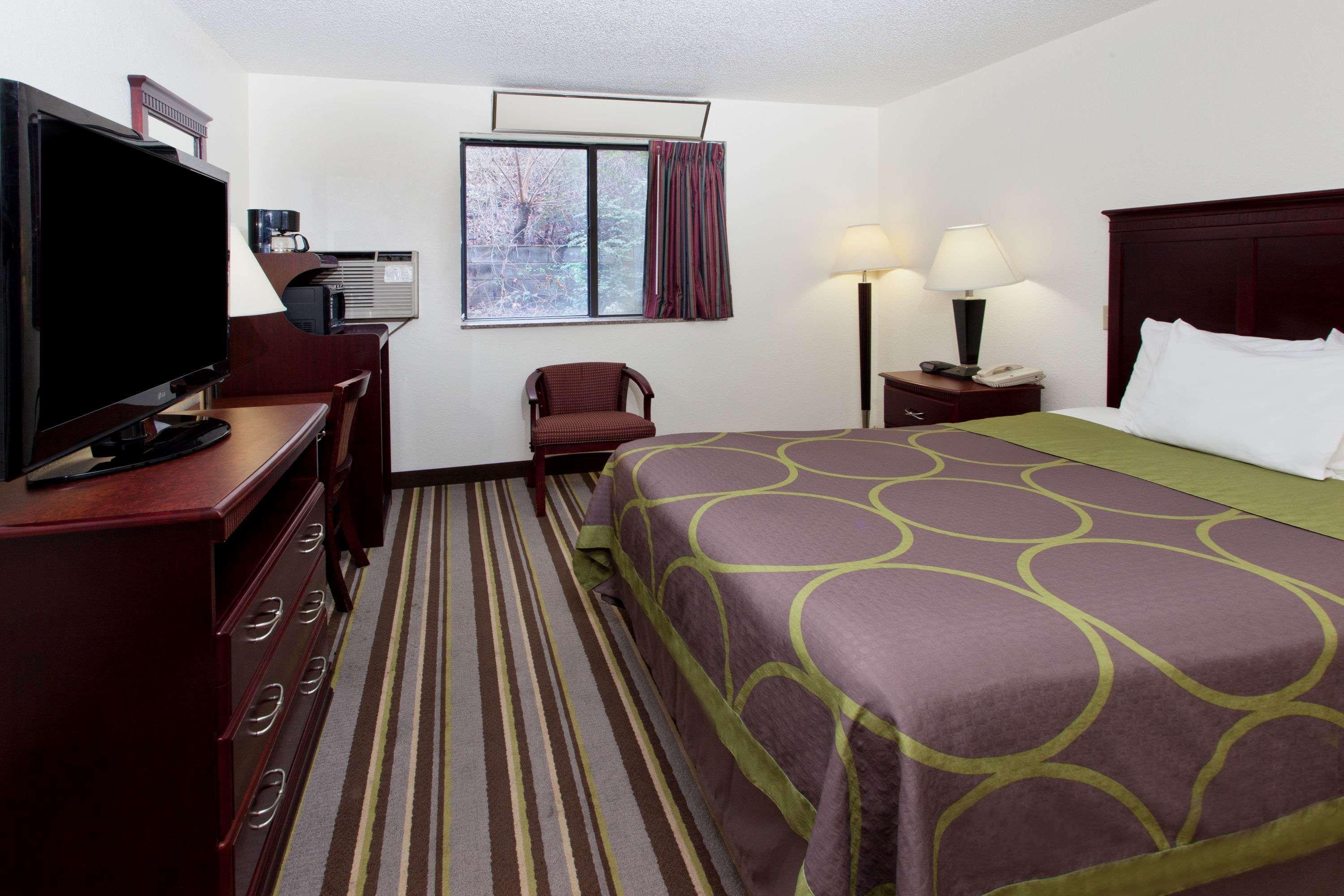 Super 8 By Wyndham Tuscaloosa Ξενοδοχείο Εξωτερικό φωτογραφία